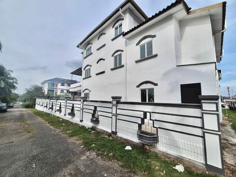 Rumah Teres 2.5 Tingkat untuk Dijual di Taman Pulai Utama (Skudai) - Serena Lai - PropertyGuru.com.my