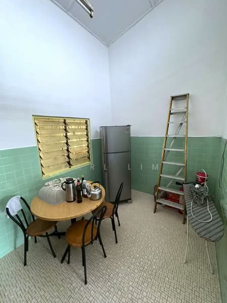 1-storey Terraced House for Sale in Taman Abad (Johor Bahru) - Karl Lim - Kitchen - PropertyGuru.com.my