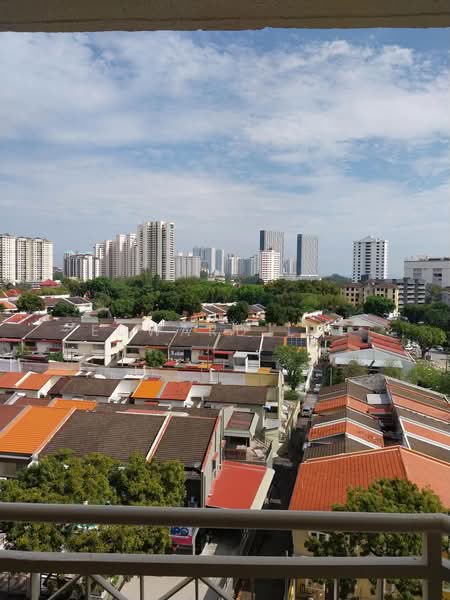 Kondominium untuk Dijual di Midlands Condo - Edward Lee - Exterior - PropertyGuru.com.my