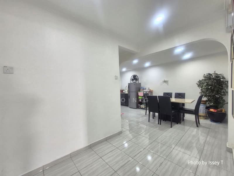 1-storey Terraced House for Sale in Station 18 (Ipoh) - Ms Yong - PropertyGuru.com.my