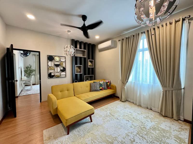 Rumah Teres untuk Dijual di Kulai (Johor) - Tuxton Phiong - Living Room - PropertyGuru.com.my