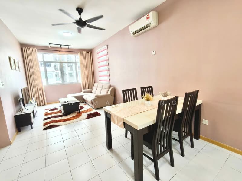 Pangsapuri untuk Dijual di Residensi Bintawa Riverfront (PR1MA @ Bintawa Riverfront) - Thomas Tong - Living Room - PropertyGuru.com.my
