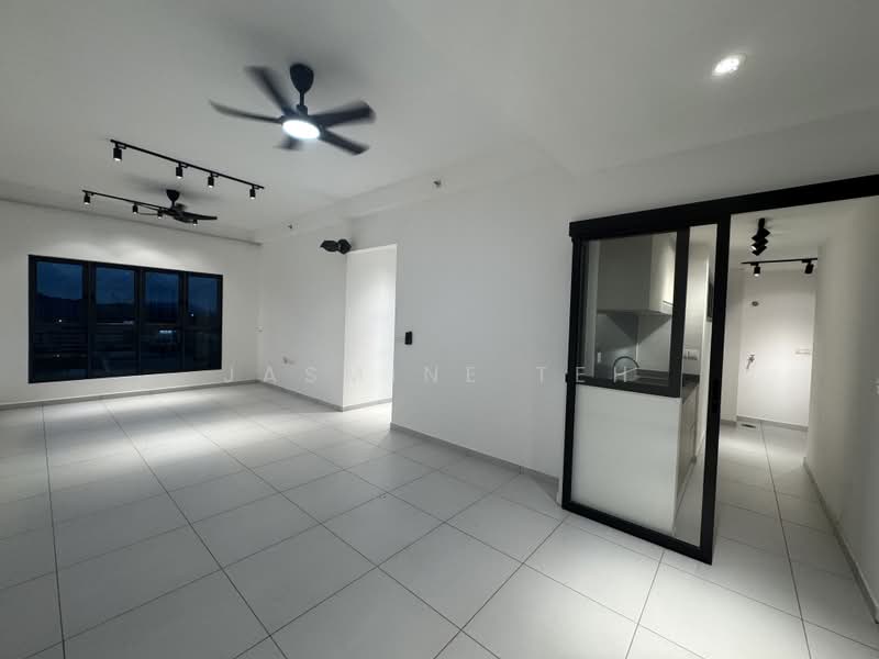 Service Residence for Sale at Sinaran @ Utropolis - Jasmine Teh - Living Room - PropertyGuru.com.my