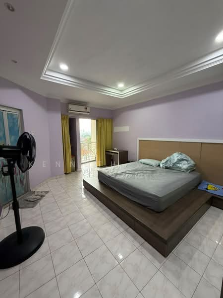 Pangsapuri untuk Dijual di Ria Apartment - Kenneth Wong - Bedroom - PropertyGuru.com.my
