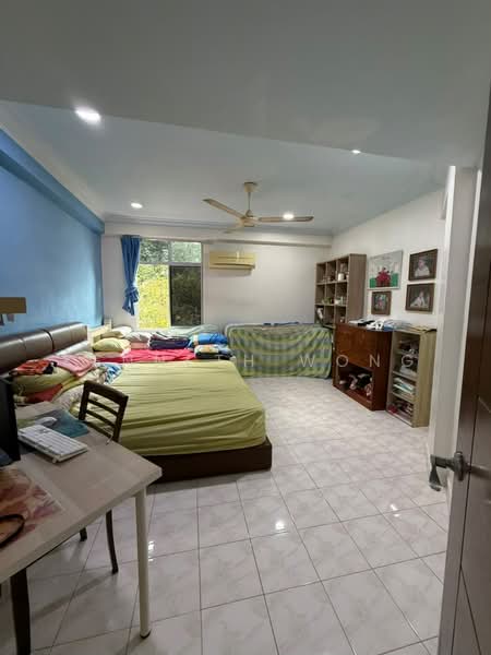 Pangsapuri untuk Dijual di Ria Apartment - Kenneth Wong - Bedroom - PropertyGuru.com.my