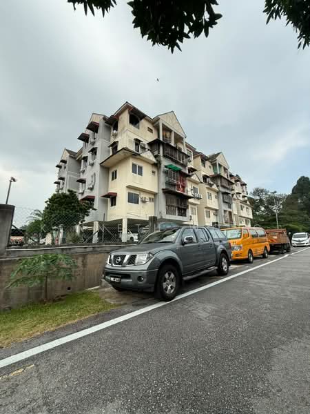 Pangsapuri untuk Dijual di Ria Apartment - Kenneth Wong - Exterior - PropertyGuru.com.my