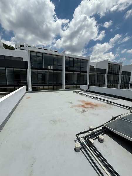 Rumah Teres 4.5 Tingkat untuk Dijual di Damansara Perdana (Selangor) - HC Tan - Exterior - PropertyGuru.com.my