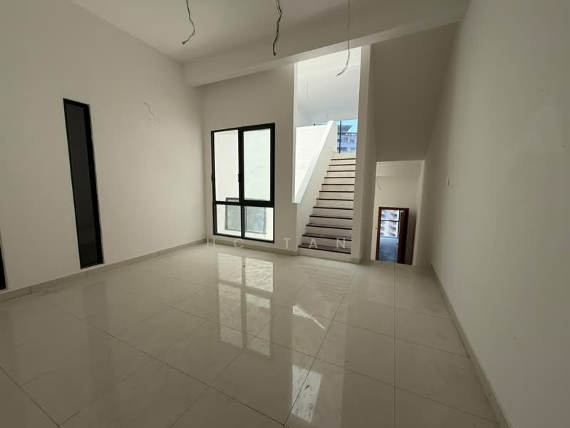 Rumah Teres 4.5 Tingkat untuk Dijual di Damansara Perdana (Selangor) - HC Tan - Interior - PropertyGuru.com.my