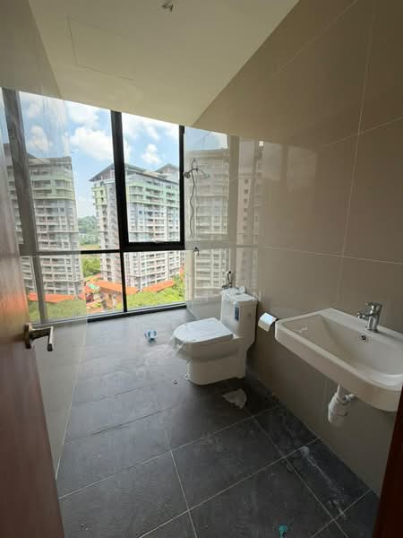 Rumah Teres 4.5 Tingkat untuk Dijual di Damansara Perdana (Selangor) - HC Tan - Bathroom - PropertyGuru.com.my