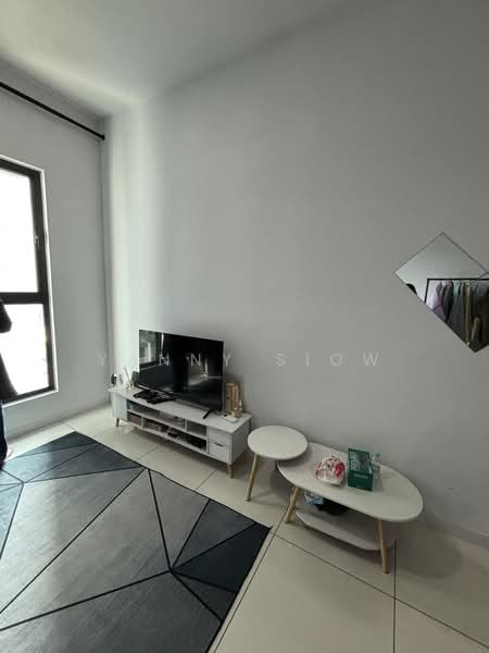 Kondominium untuk Dijual di The Valley Residences @ SkySierra - Yanny Siow - Living Room - PropertyGuru.com.my