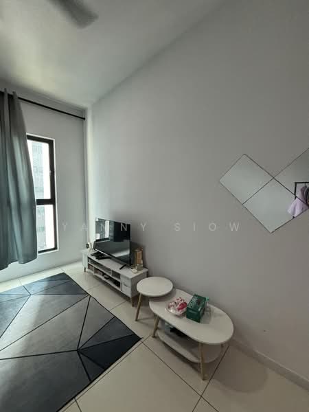 Kondominium untuk Dijual di The Valley Residences @ SkySierra - Yanny Siow - Living Room - PropertyGuru.com.my