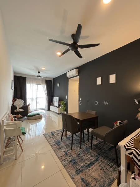Kondominium untuk Dijual di The Valley Residences @ SkySierra - Yanny Siow - Living Room - PropertyGuru.com.my