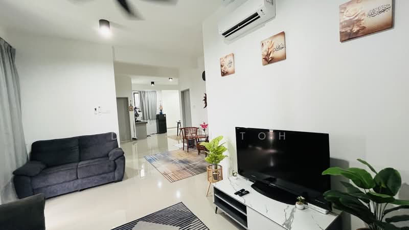 Service Residence for Rent at Serviced Residence @ The Louvre @ Country Heights - Darren Toh - Living Room - PropertyGuru.com.my
