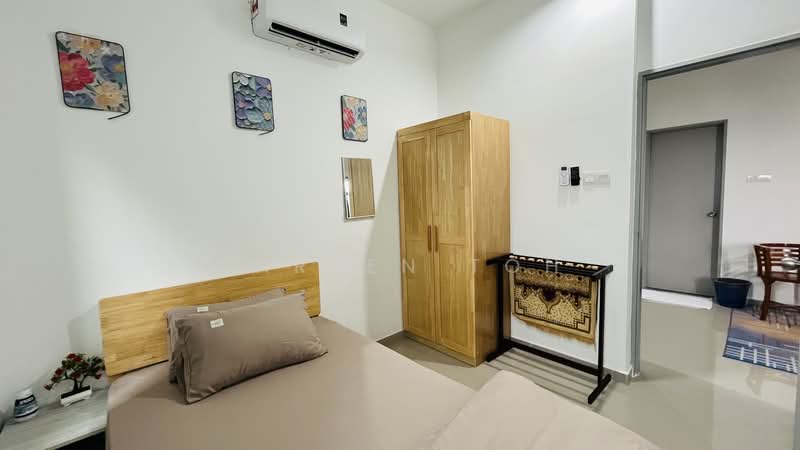 Service Residence for Rent at Serviced Residence @ The Louvre @ Country Heights - Darren Toh - Bedroom - PropertyGuru.com.my