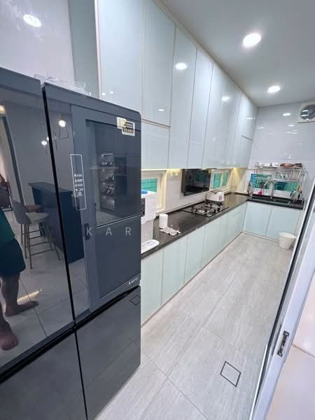 Cluster House for Sale in Austin Heights (Tebrau) - Karl Lim - Kitchen - PropertyGuru.com.my