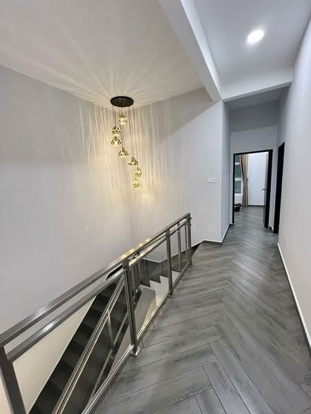 Cluster House for Sale in Austin Heights (Tebrau) - Karl Lim - Corridor - PropertyGuru.com.my