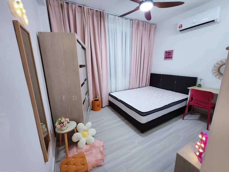 Pangsapuri untuk Disewa di Desa Permata Pearl Block 9 - Edward Lee - Bedroom - PropertyGuru.com.my