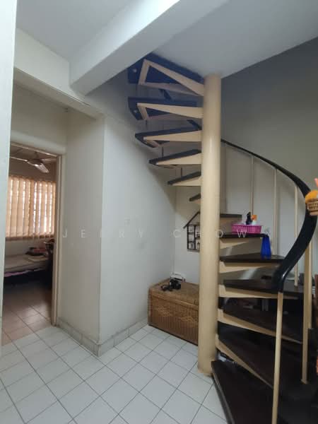 Terraced House for Sale in Usj 2 (Subang Jaya) - Jerry Chow - Interior - PropertyGuru.com.my