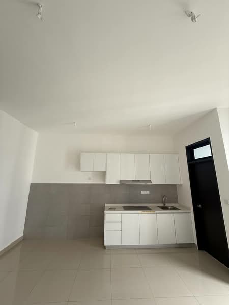 Service Residence for Sale at Meldrum Heights (Residensi Meldrum) - Jovel Lim - Kitchen - PropertyGuru.com.my