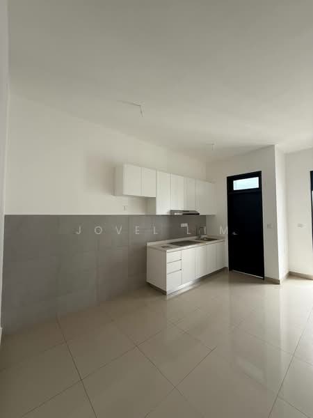 Service Residence for Sale at Meldrum Heights (Residensi Meldrum) - Jovel Lim - Kitchen - PropertyGuru.com.my