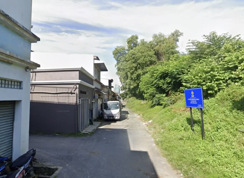 Kedai / Pejabat untuk Dijual di Bandar Puteri Puchong (Puchong) - Robin Tchong - Exterior - PropertyGuru.com.my