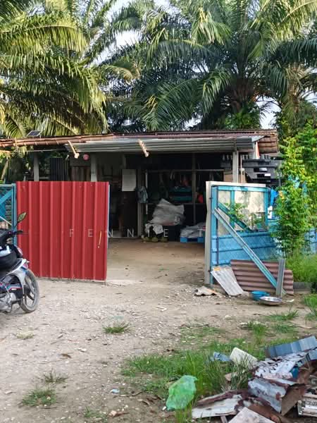 Agricultural Land for Sale in Tapah Road (Perak) - Fennie Tee - Exterior - PropertyGuru.com.my