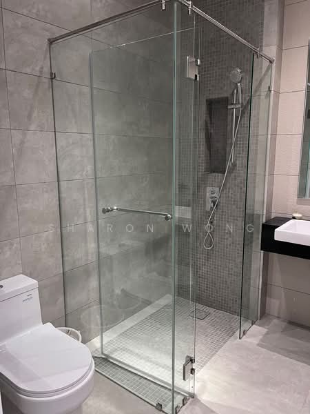 Kediaman Servis untuk Disewa di The Sentral Suites - Sharon Wong - Bathroom - PropertyGuru.com.my