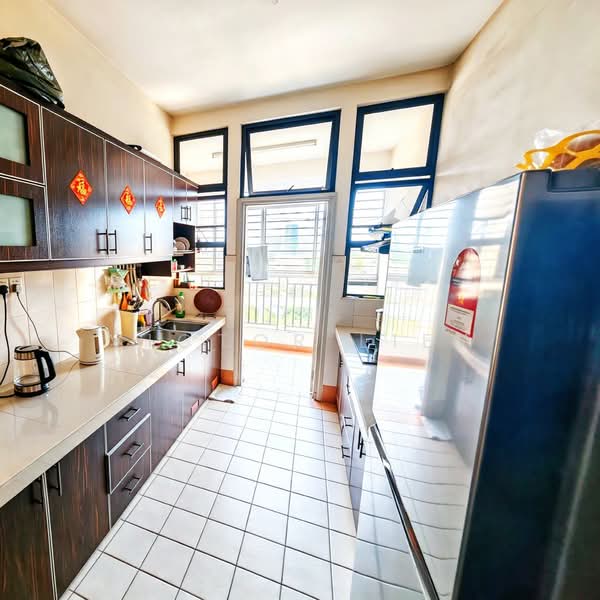 Condominium for Sale at Pelangi Utama - Victor Liew - Kitchen - PropertyGuru.com.my