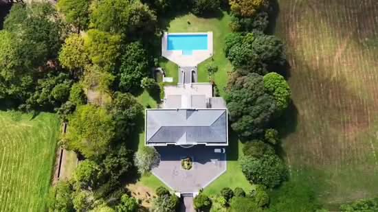 Rumah Banglo untuk Dijual di Leisure Farm (Gelang Patah) - Lauren Chai - PropertyGuru.com.my