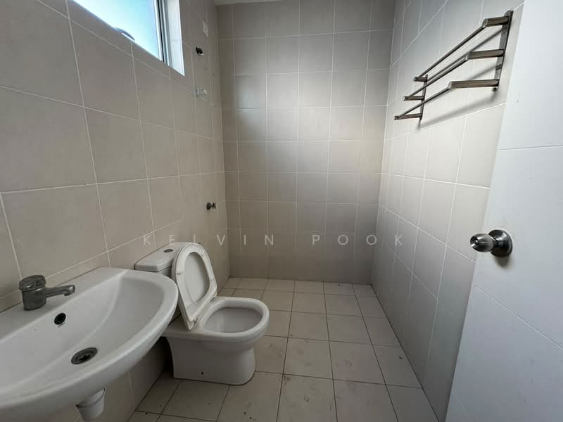 2-storey Terraced House for Sale in Seremban (Negeri Sembilan) - Kelvin Pook - Bathroom - PropertyGuru.com.my