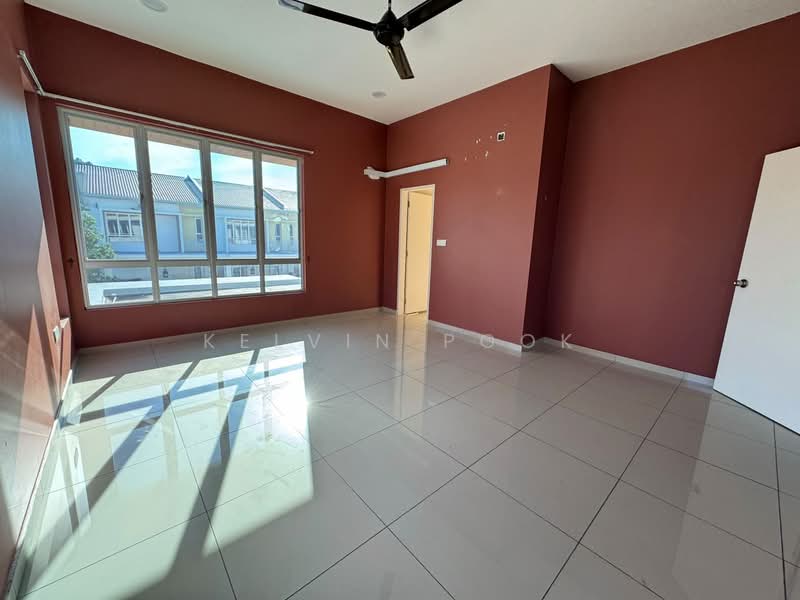 2-storey Terraced House for Sale in Seremban (Negeri Sembilan) - Kelvin Pook - Living Room - PropertyGuru.com.my