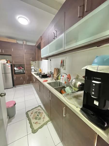 Service Residence for Sale at Metia Residence - Rafedah Binti Abdul Aziz - Kitchen - PropertyGuru.com.my