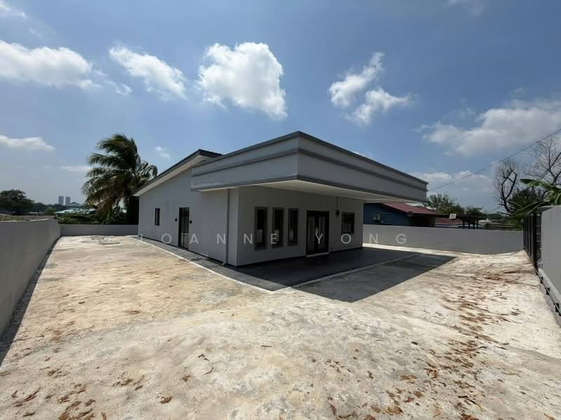 Bungalow for Sale in Johor Bahru (Johor) - Joanne Yong - Exterior - PropertyGuru.com.my