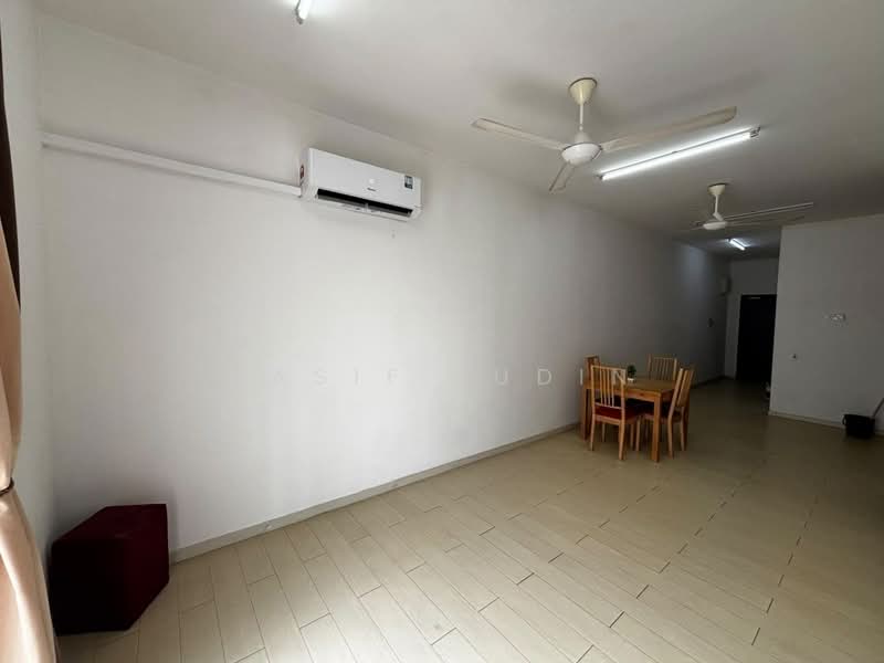 Apartment for Rent at Selangorku Pr1ma Lakefront Homes - Hasif Ludin - Living Room - PropertyGuru.com.my