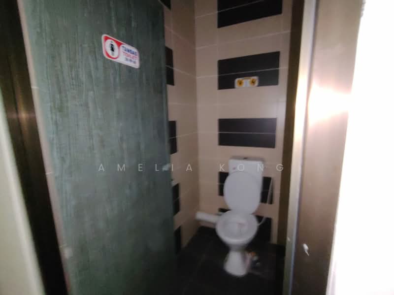 Kedai untuk Disewa di Ipoh (Perak) - Amelia Kong - Bathroom - PropertyGuru.com.my