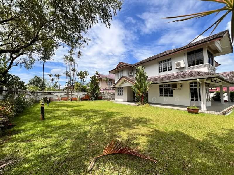 Bungalow for Sale in Taman Perling (Perling) - Tuxton Phiong - Exterior - PropertyGuru.com.my