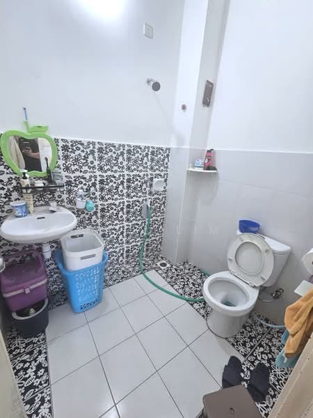 Rumah Teres 1-Tingkat untuk Dijual di Setia Eco Gardens (Gelang Patah) - Karl Lim - Bathroom - PropertyGuru.com.my