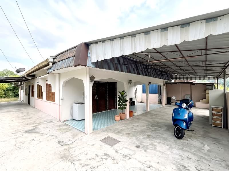 Bungalow for Sale in Kampung Cheras Baru (Ampang) - Akmal Adam - Exterior - PropertyGuru.com.my