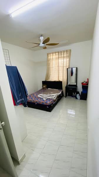 Pangsapuri untuk Dijual di Denai Nusantara Apartment - Jovel Lim - Bedroom - PropertyGuru.com.my