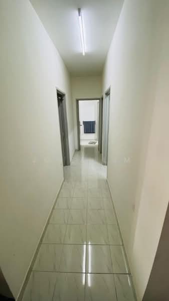 Pangsapuri untuk Dijual di Denai Nusantara Apartment - Jovel Lim - Corridor - PropertyGuru.com.my