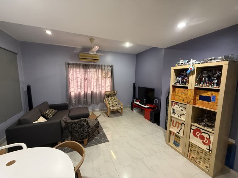 2-storey Terraced House for Sale in Taman Teluk Pulai (Klang) - Kelly Teo - Living Room - PropertyGuru.com.my