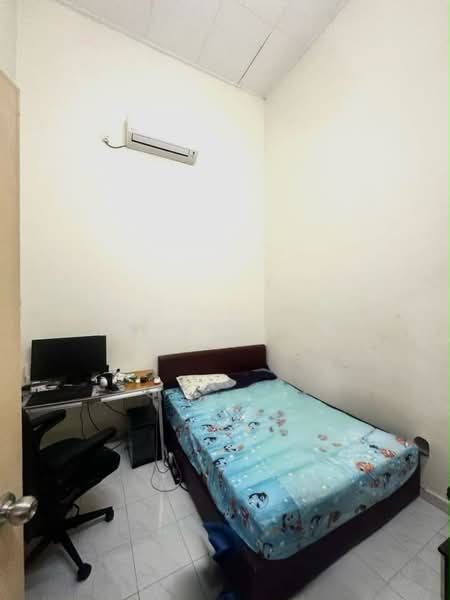Rumah Teres 1.5-Tingkat untuk Dijual di Taman Sierra Perdana (Masai) - Zack Chow - Bedroom - PropertyGuru.com.my