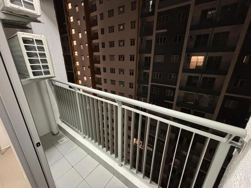 Kediaman Servis untuk Disewa di Prestige Residence - Alex Ho - Balcony - PropertyGuru.com.my