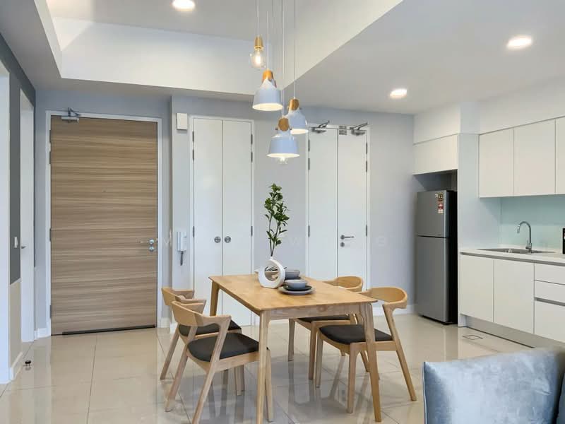 Servis Apartment untuk Disewa di The Sentral Suites - Mico Wong - Dining Room - PropertyGuru.com.my