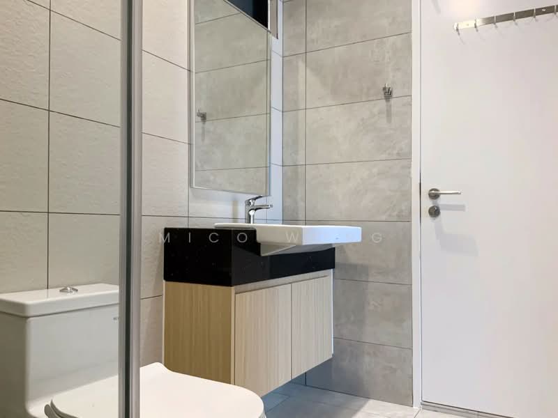 Servis Apartment untuk Disewa di The Sentral Suites - Mico Wong - Bathroom - PropertyGuru.com.my