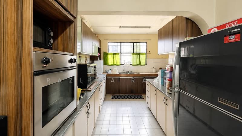 2-storey Terraced House for Sale in Taman Tun Dr Ismail (Kuala Lumpur) - Razlina Razali - Kitchen - PropertyGuru.com.my