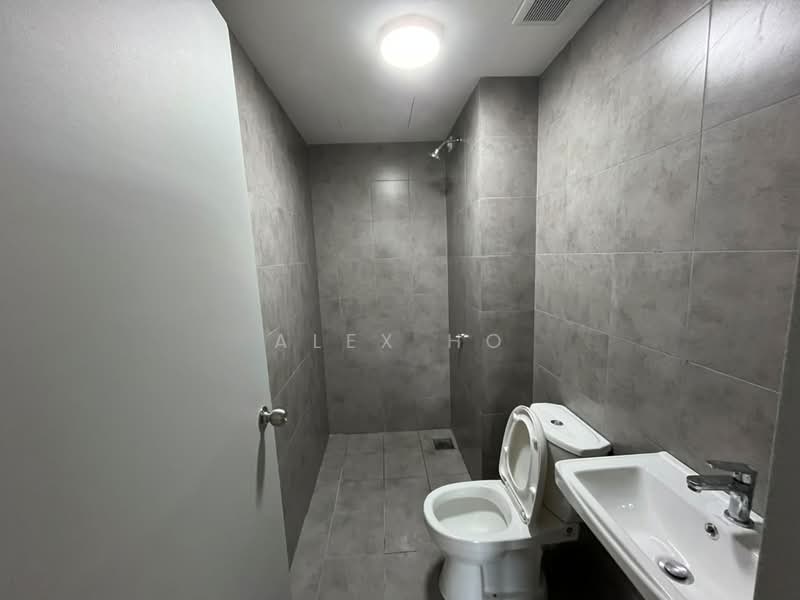 Servis Apartment untuk Disewa di One Equine - Alex Ho - Bathroom - PropertyGuru.com.my