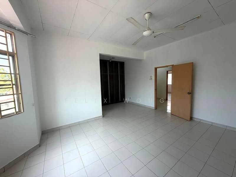 2-storey Terraced House for Sale in TAMAN PUCHONG UTAMA (Puchong) - Felix Wong - Room - PropertyGuru.com.my