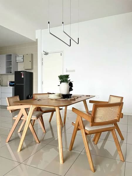 Kondominium untuk Disewa di Waltz Residences - Mico Wong - Dining Room - PropertyGuru.com.my