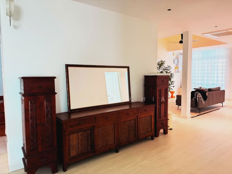 1-storey Terraced House for Sale in Taman Molek (Johor Bahru) - Stella Chia - Living Room - PropertyGuru.com.my